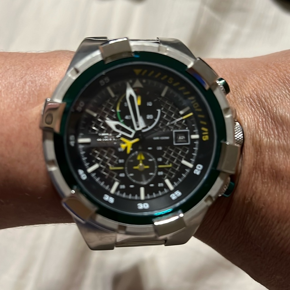 INVICTA-Silver watch